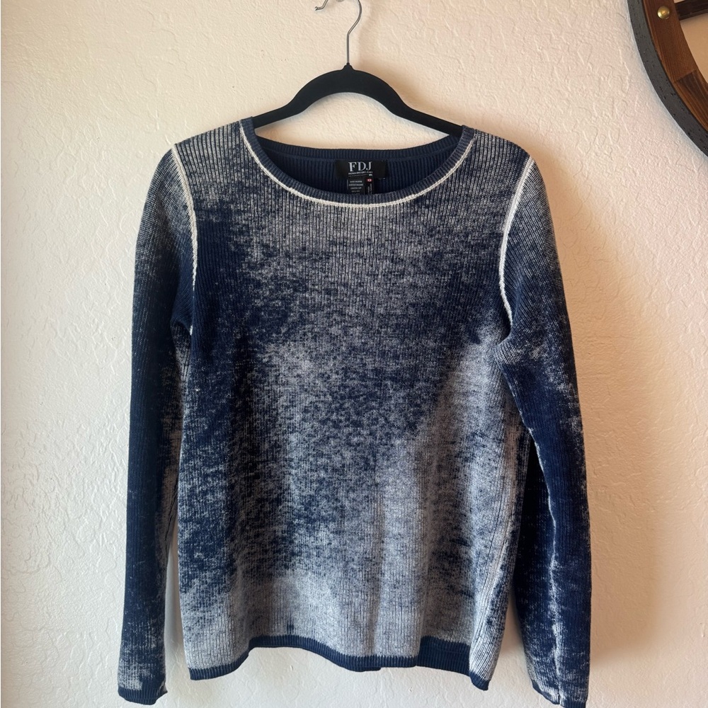 Women's Blue and Gray Top